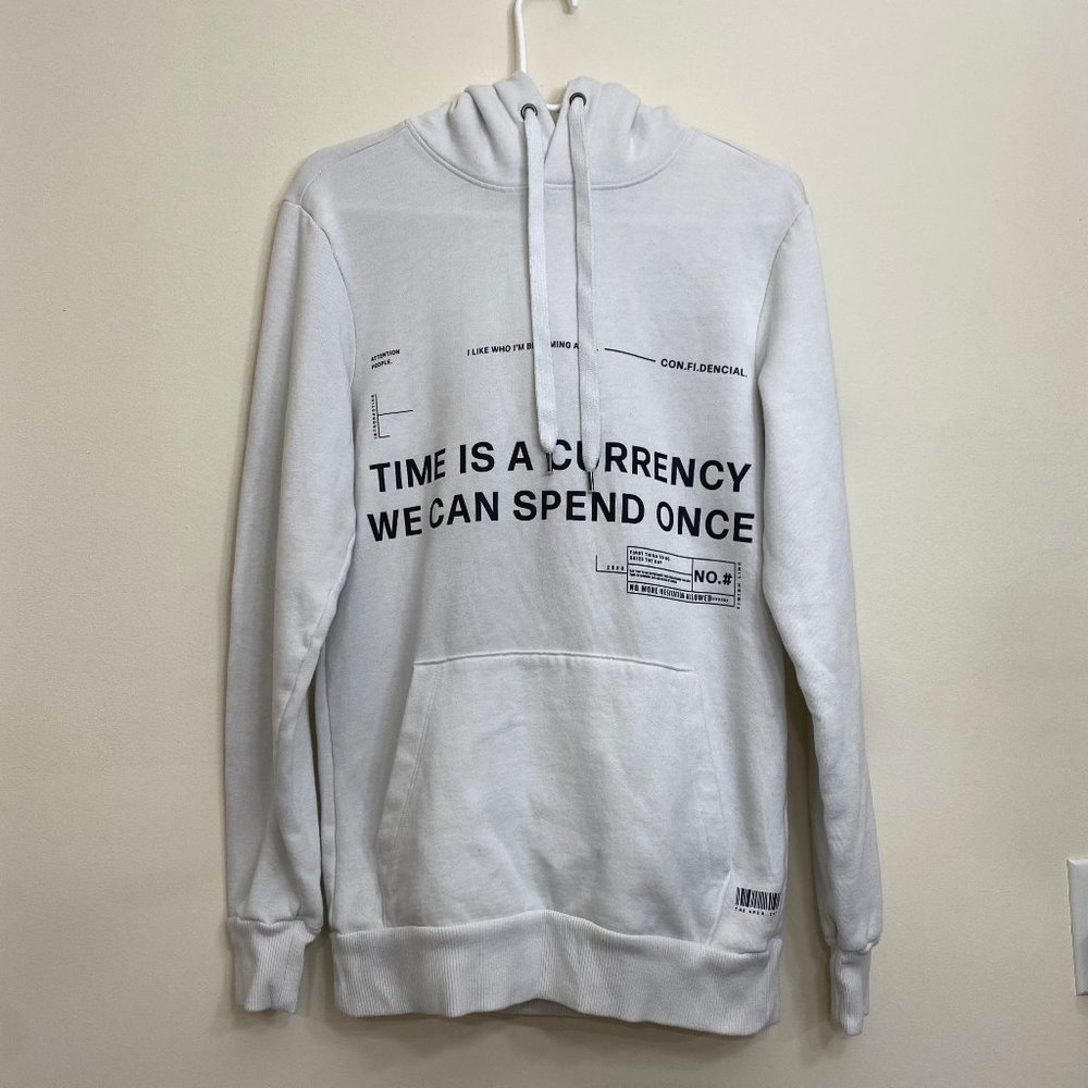 *Lowest possible price* White Graphic Hoodie